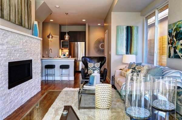 525 Josephine Street - Photo 3 of 24