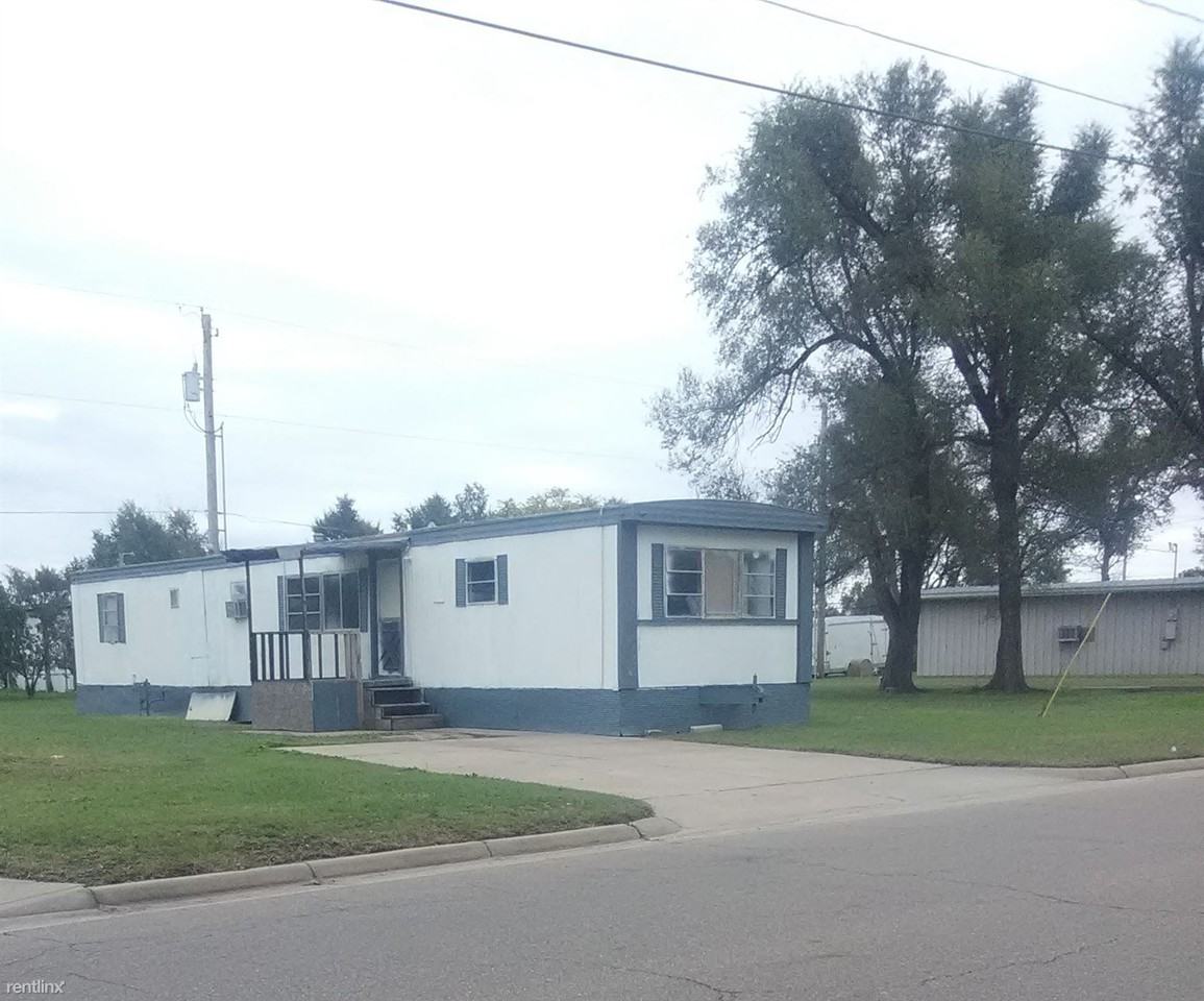 Maple St & 9th St - Photo 2 of 22