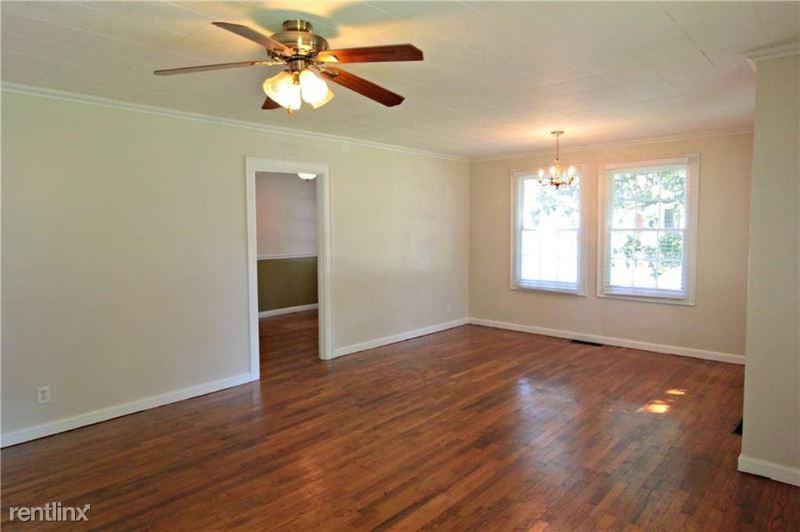 312 2nd St - Photo 2 of 14