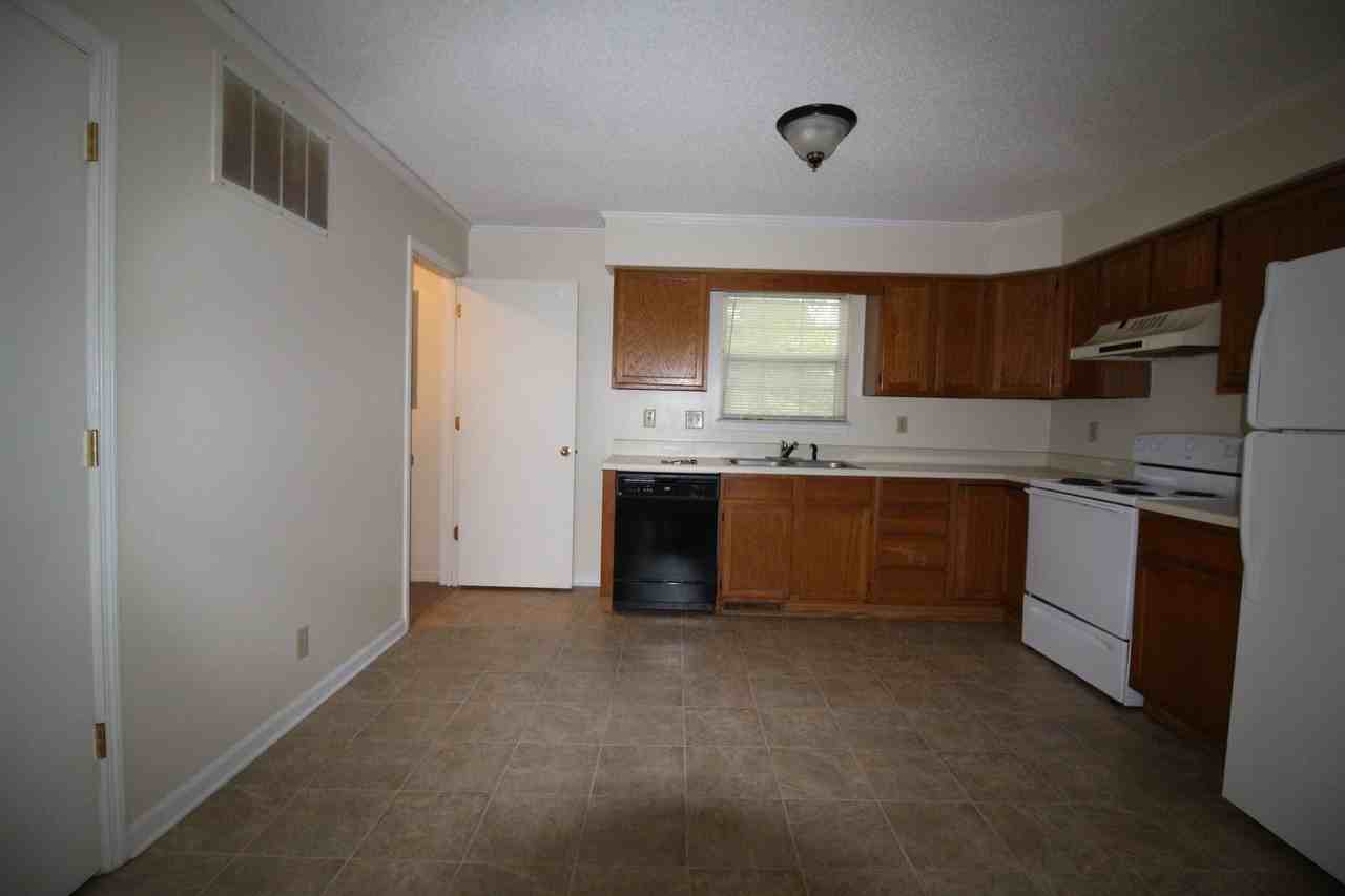 3 Potomac Court Units A-D - Photo 2 of 8