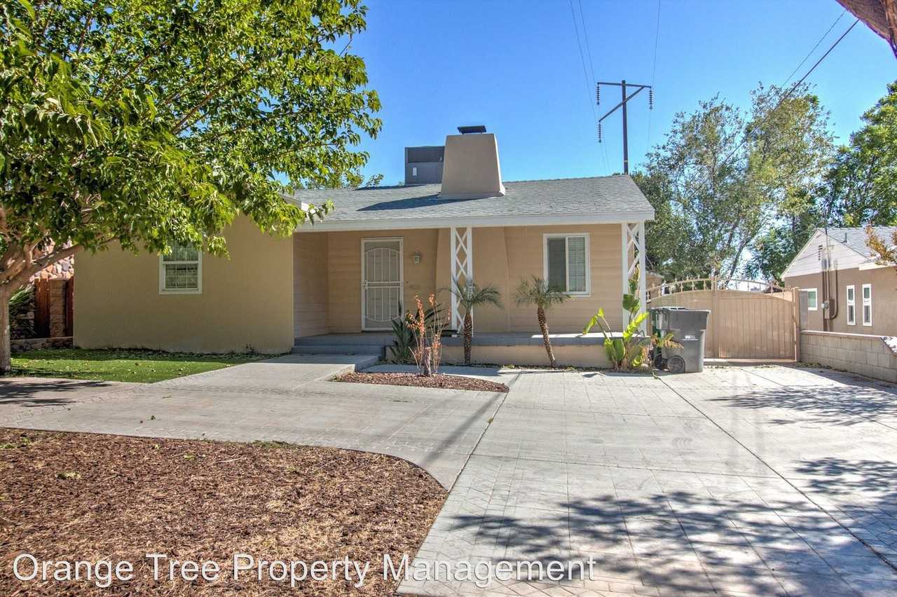 1212 N San Gorgonio Ave - Photo 2 of 17