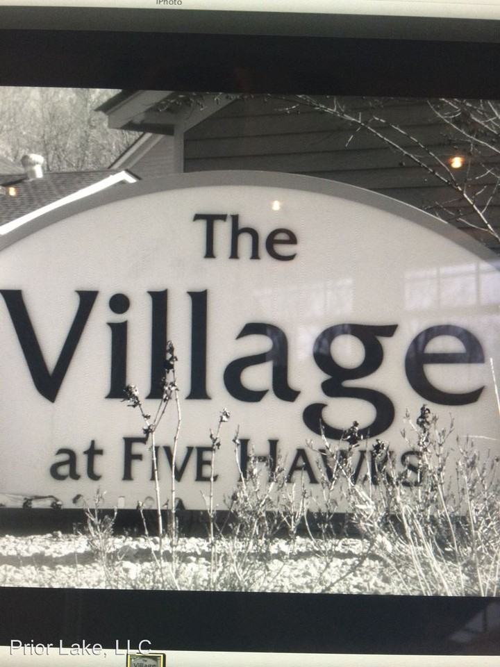 16620 Five Hawks Ave SE - Photo 2 of 3