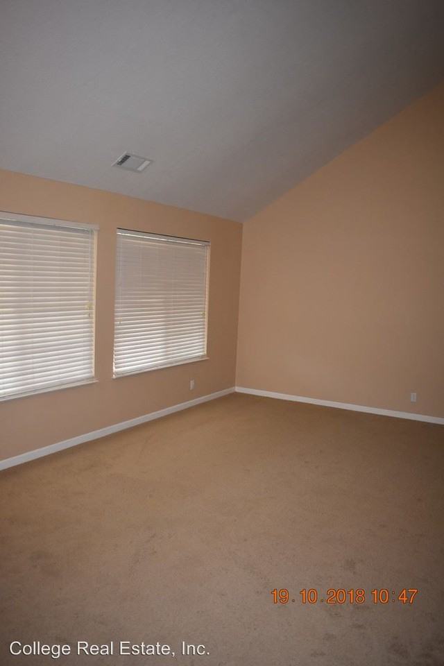 1981 Chaparral Way - Photo 2 of 20