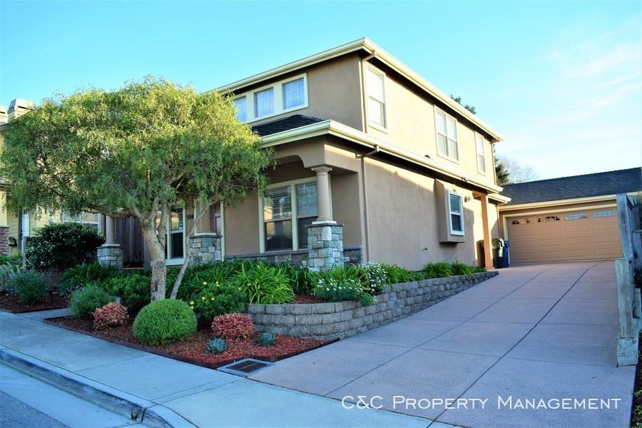 594 Lopez Ave - Photo 2 of 19