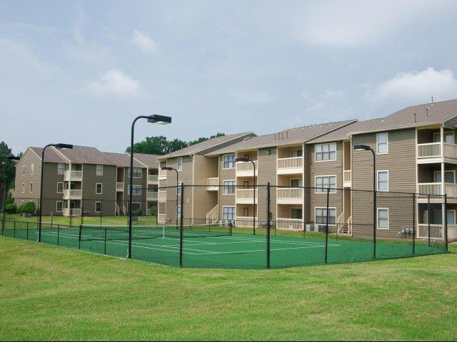 The Woods at Ridgeway - Photo 2 of 13