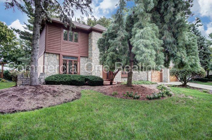 5164 Deerskin Dr - Photo 2 of 50
