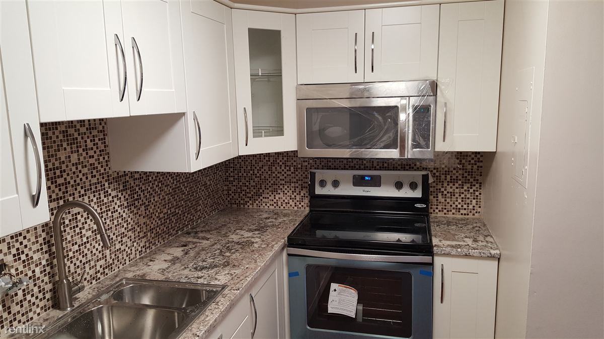 166 Gravel St - Photo 3 of 11