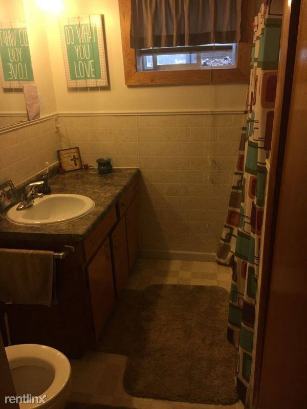 508 W 26th St - Photo 3 of 5