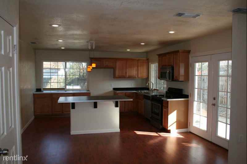 6848 Palatine Pl - Photo 2 of 12