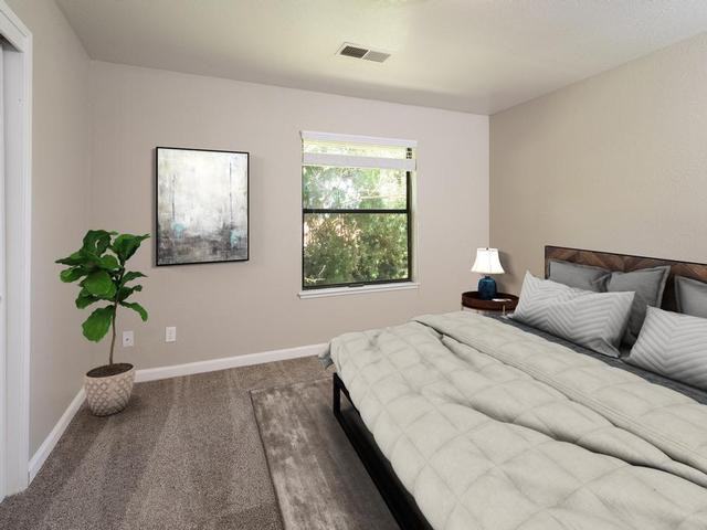 275 E Minnesota Ave - Photo 2 of 10