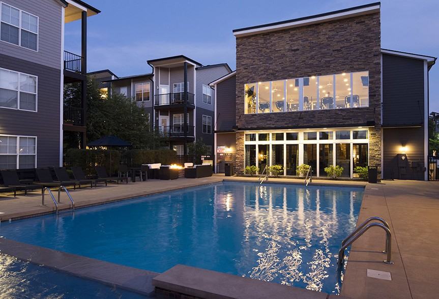 767 Worthington Woods Boulevard - Photo 2 of 14