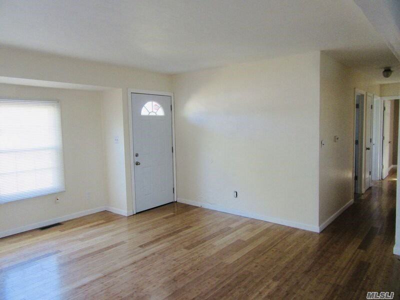 2716 Sipp Ave - Photo 2 of 10