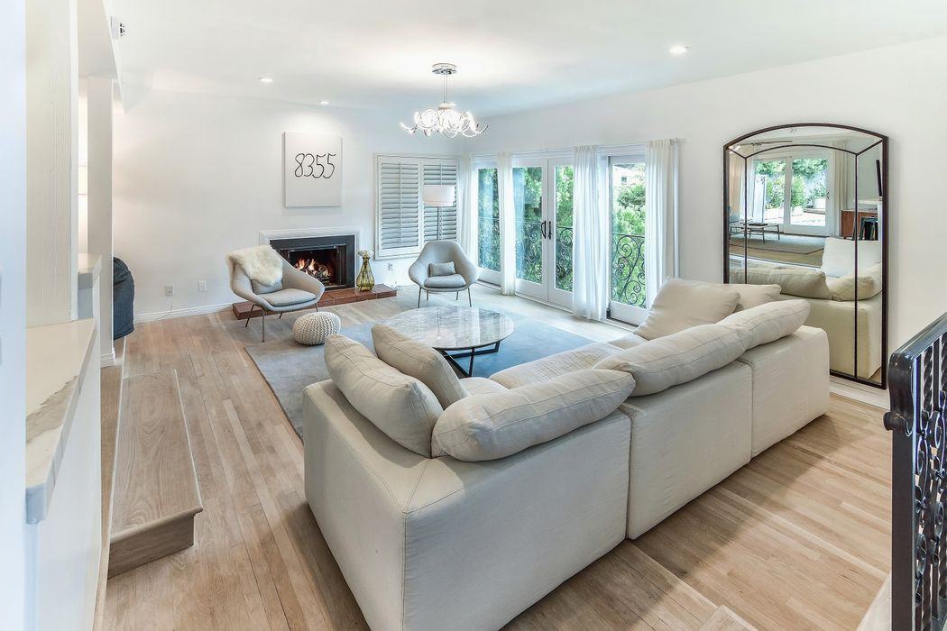 9809 Beeson Dr - Photo 2 of 33