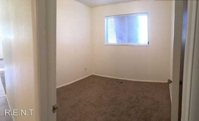 735 W Carter Dr. - Photo 3 of 3