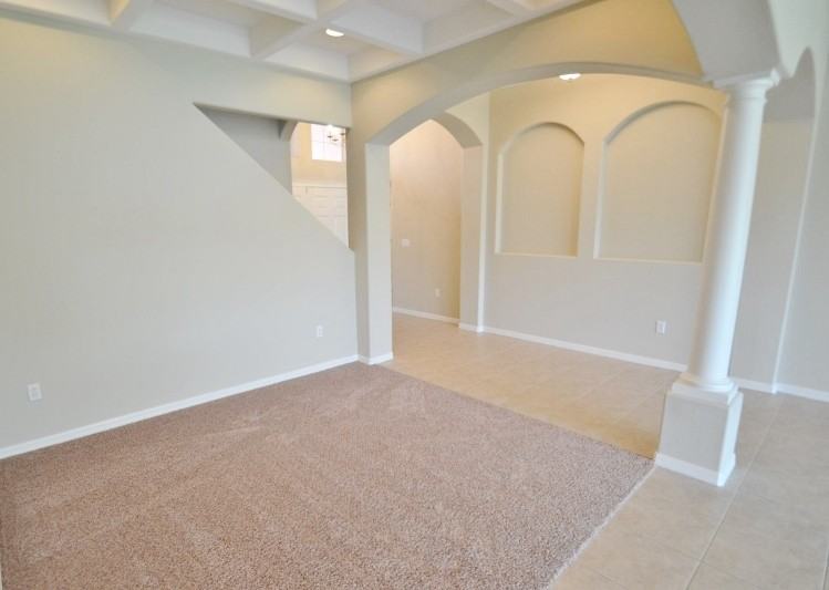 34440 Windknob Ct - Photo 2 of 12