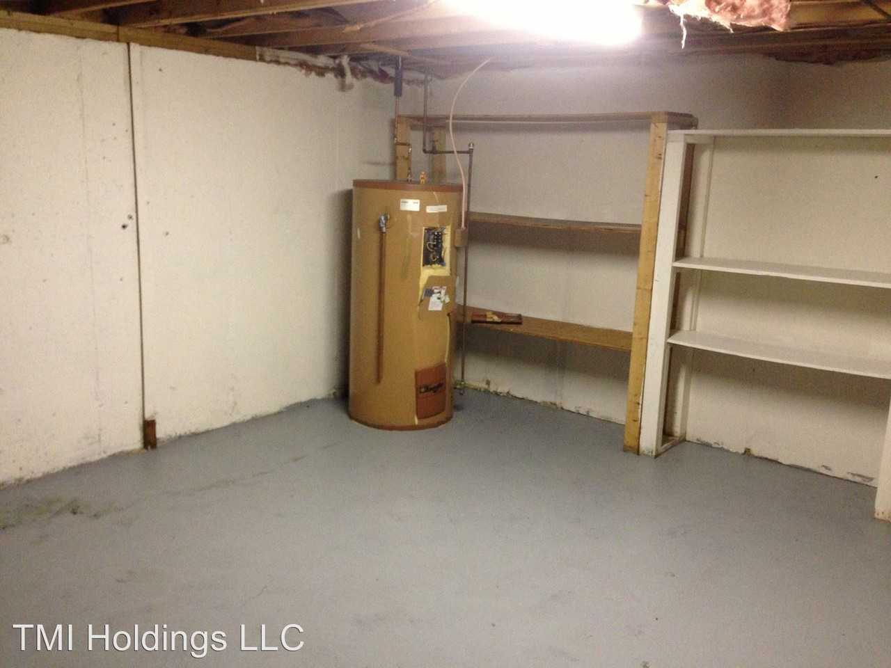 141 Thissell Ave #18 - Photo 2 of 13