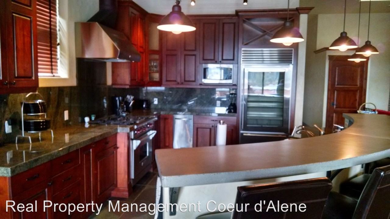 105 N 1st St - Photo 2 of 18