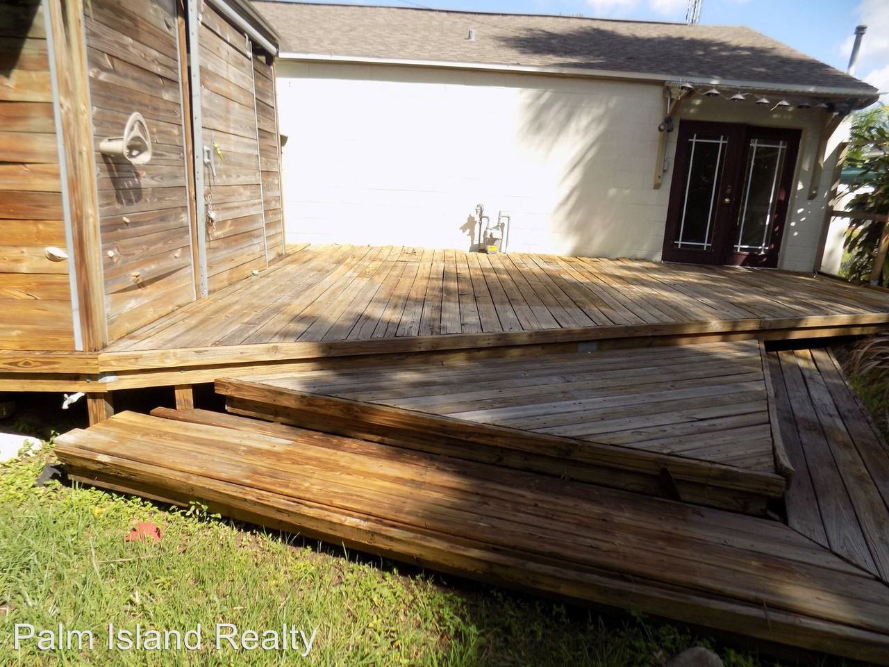 2015 Oakwood Ave - Photo 2 of 13