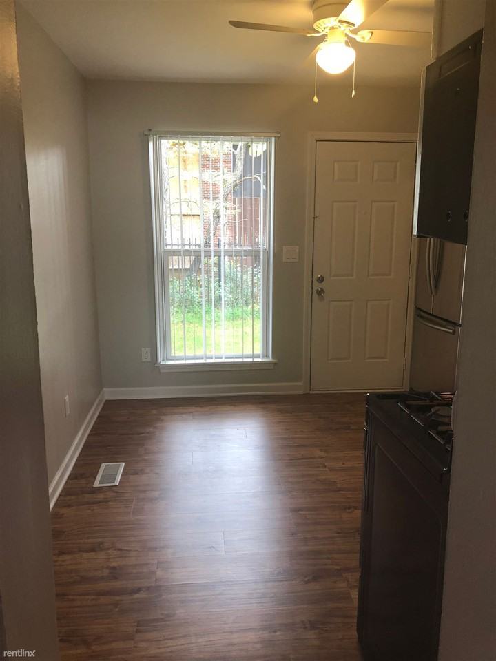 537 Villa Dr - Photo 2 of 7