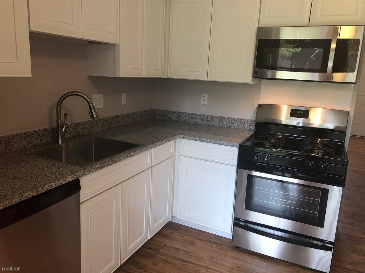 537 Villa Dr - Photo 3 of 7