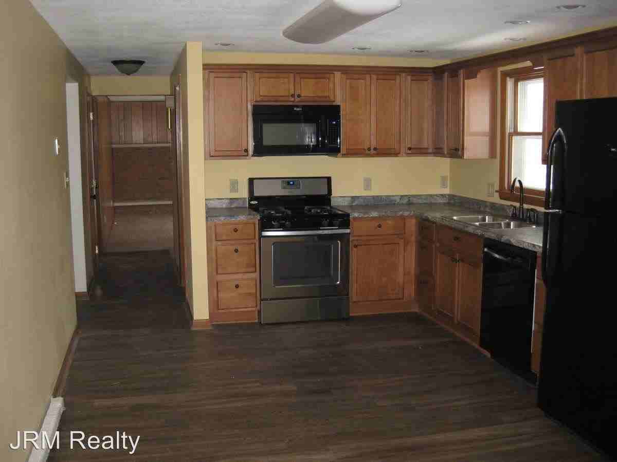 2954 Old Orchard Rd - Photo 3 of 10