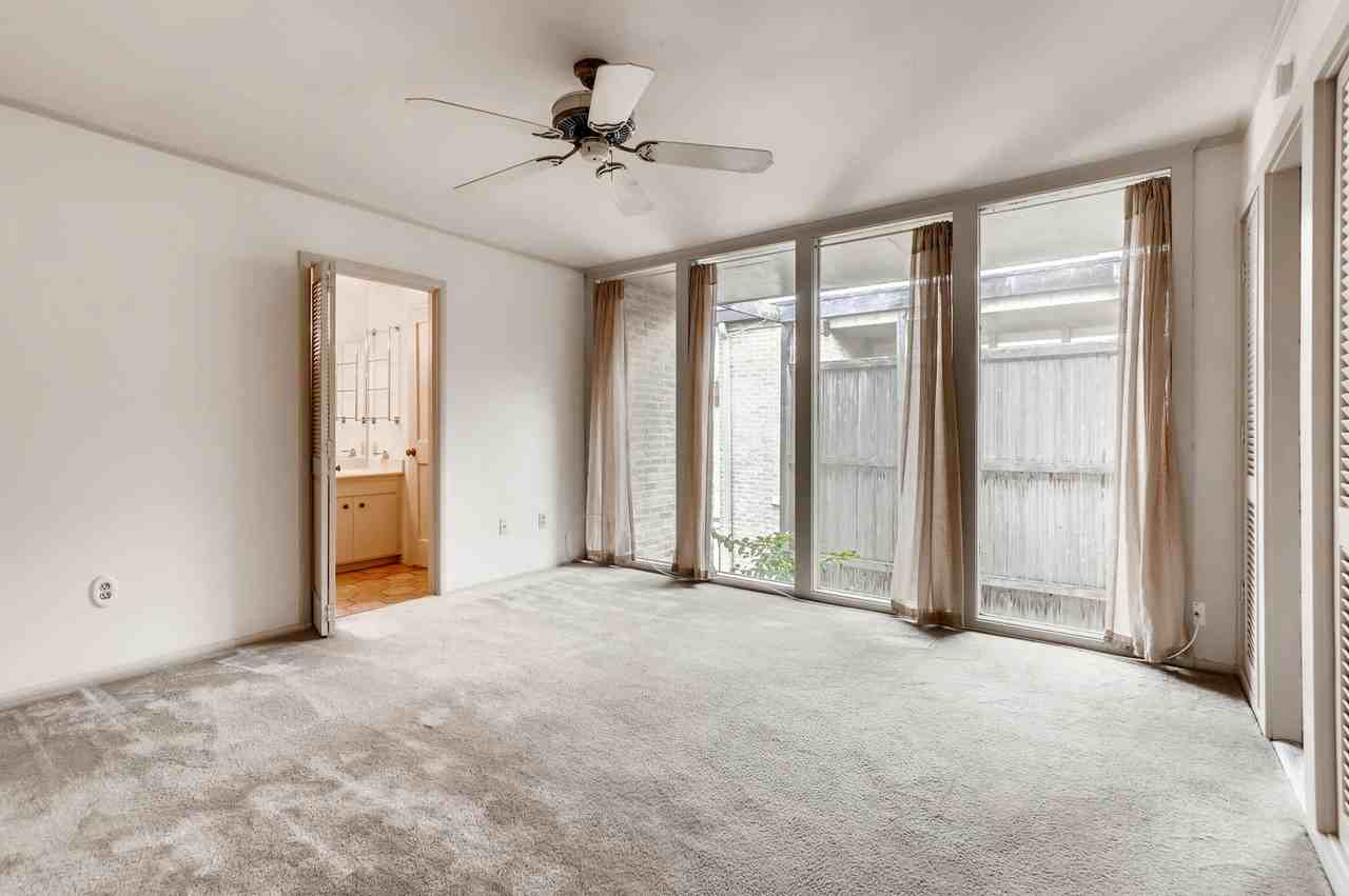 5411 North New Braunfels Avenue - Photo 2 of 12