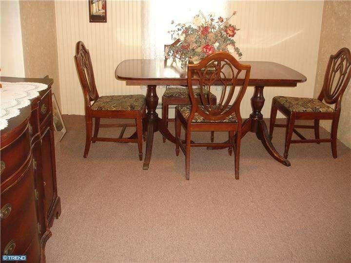 46 N Main St - Photo 3 of 12