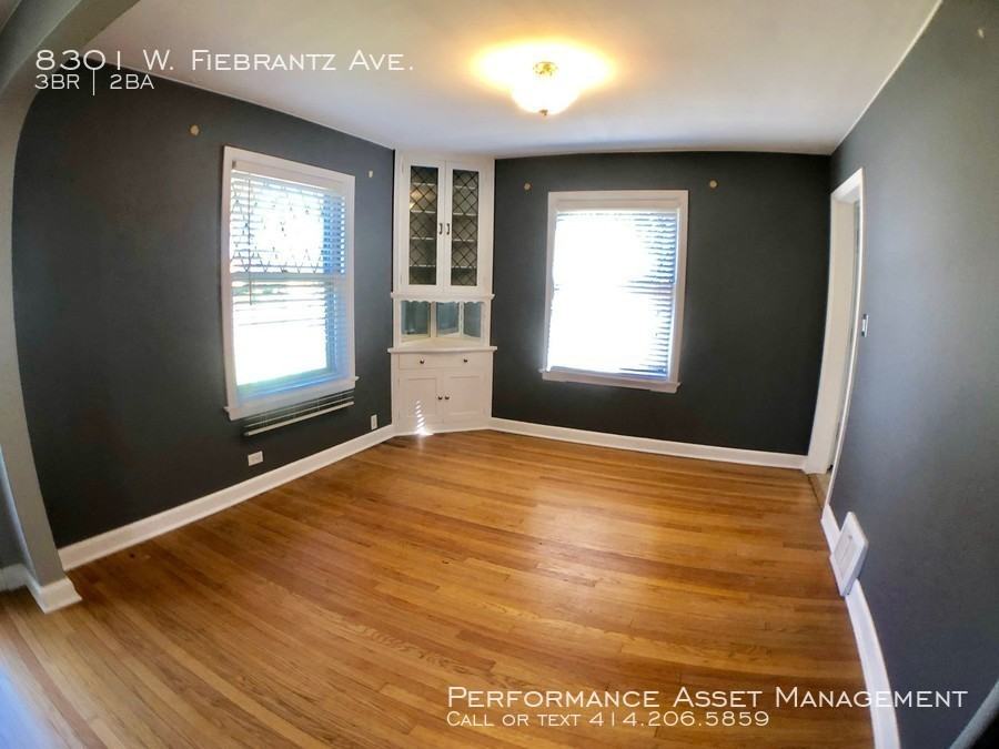 8301 W Fiebrantz Ave - Photo 2 of 15