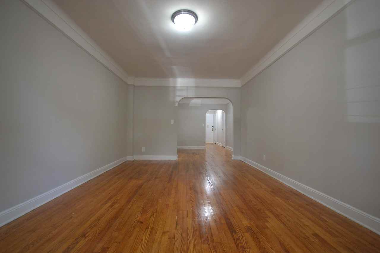 175-36A Dalny Road 1H - Photo 3 of 14