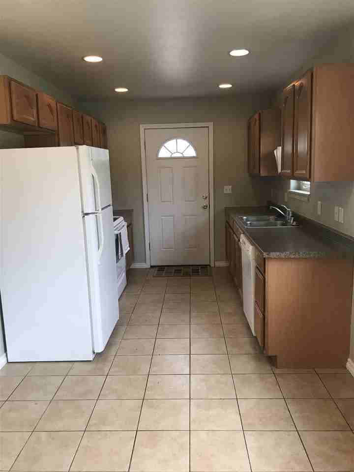 15 Eleanor Ave - Photo 2 of 17