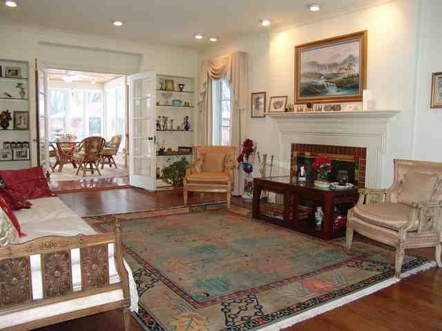 9317 N Crawford Ave - Photo 2 of 12