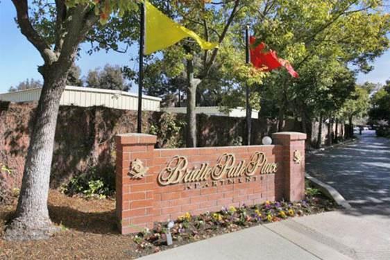 BRIDLE PATH PLACE APARTMENTS