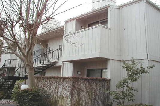 WESTPOINTE APARTMENTS - Photo 5 of 17