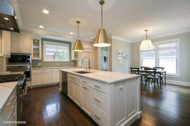 718 S Spring Ave - Photo 3 of 30