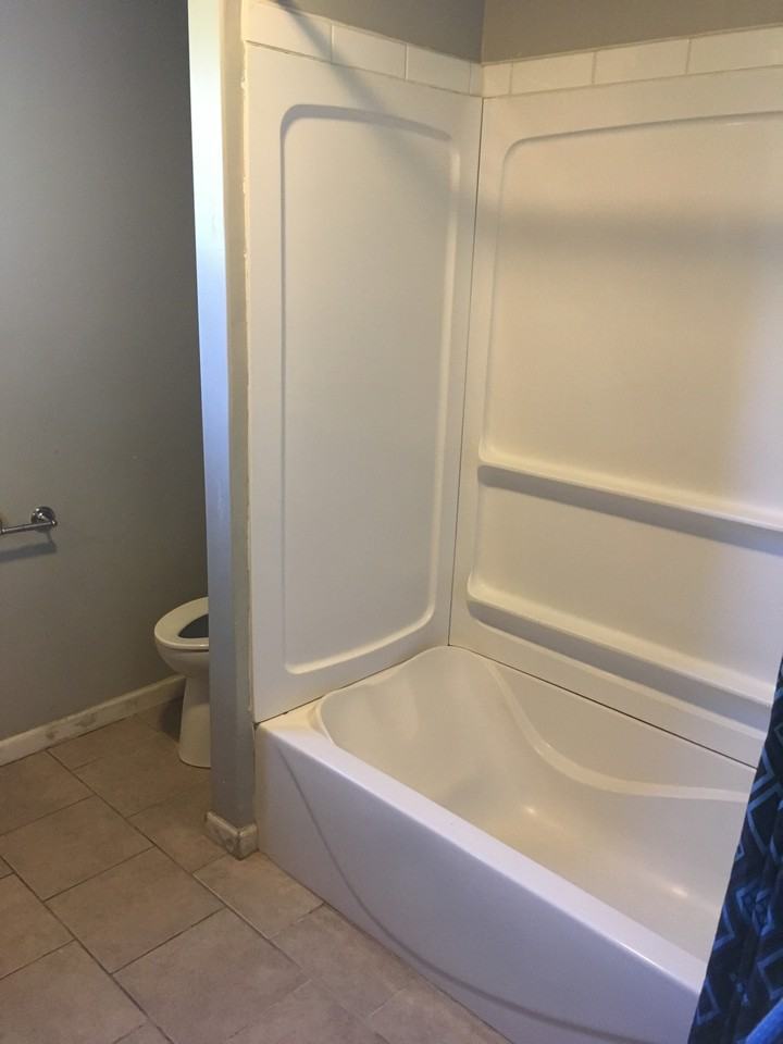 554 Douglas Avenue - Photo 3 of 11
