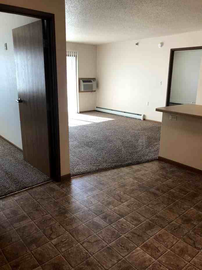 5931 24th Street South - Photo 2 of 21