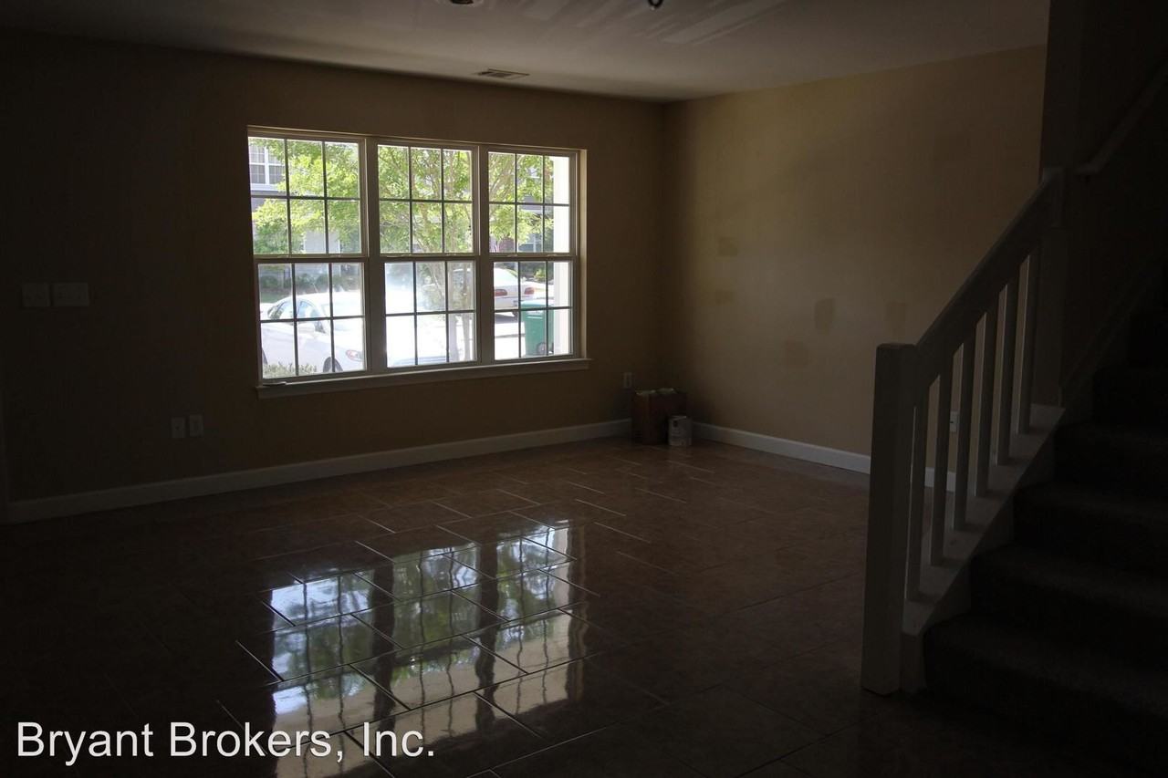 536 Candida Dr - Photo 3 of 12