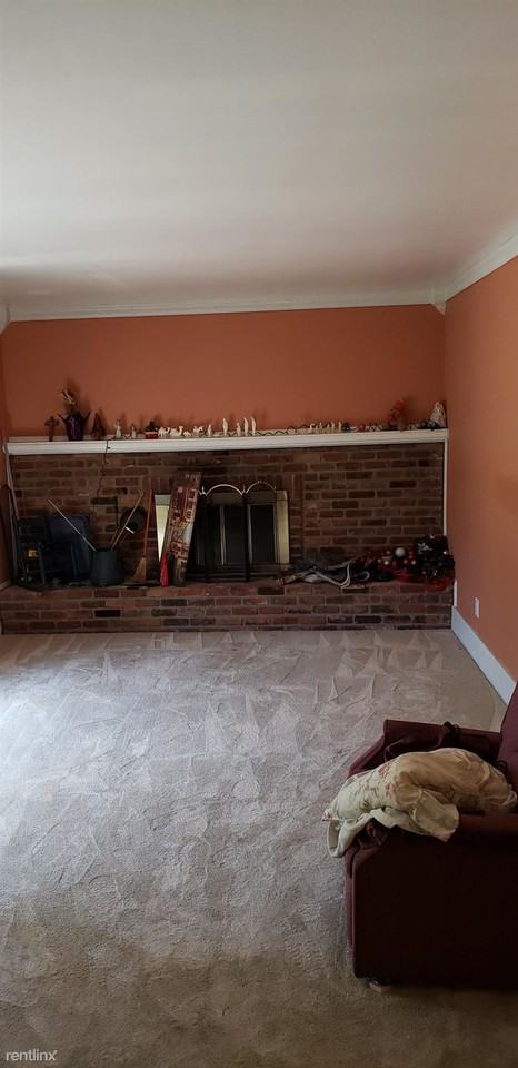 4533 Bantry Dr - Photo 2 of 7