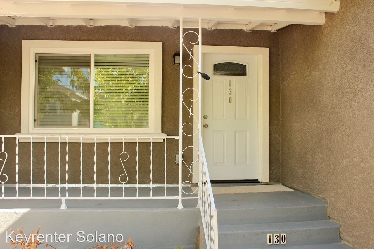 130 Theresa Ave - Photo 3 of 22