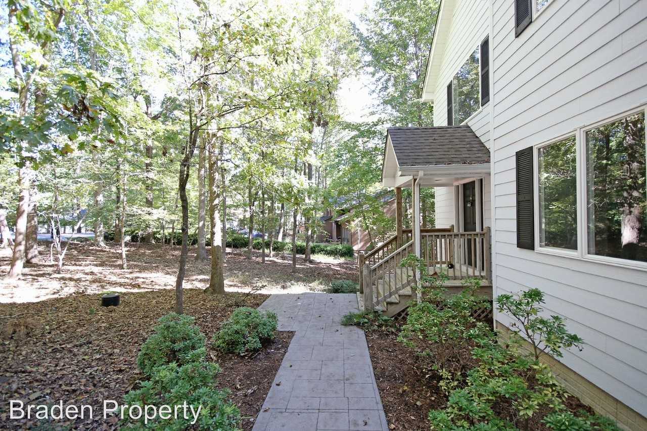 5 Westham Ct - Photo 3 of 27