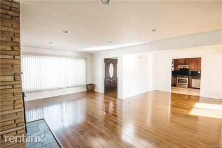 2980 E Del Mar Blvd - Photo 2 of 16