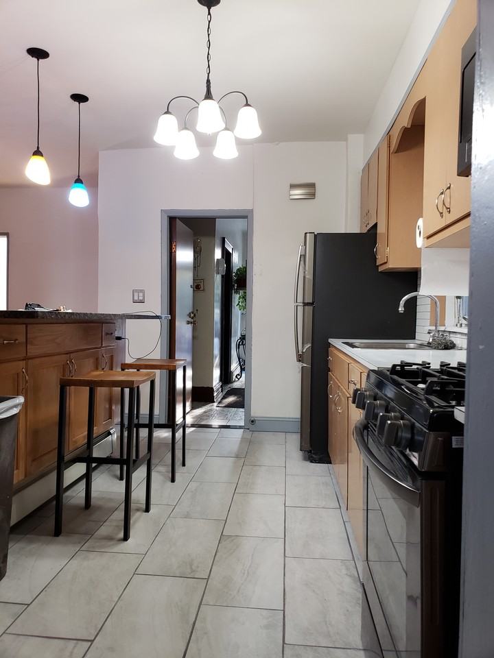 43rd Street & 23rd Avenue - Photo 3 of 9