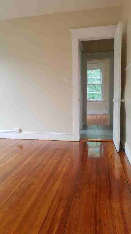 652 George Street - Photo 4 of 15