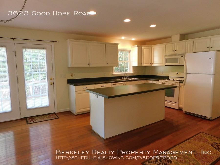 3623 Good Hope Rd - Photo 3 of 22