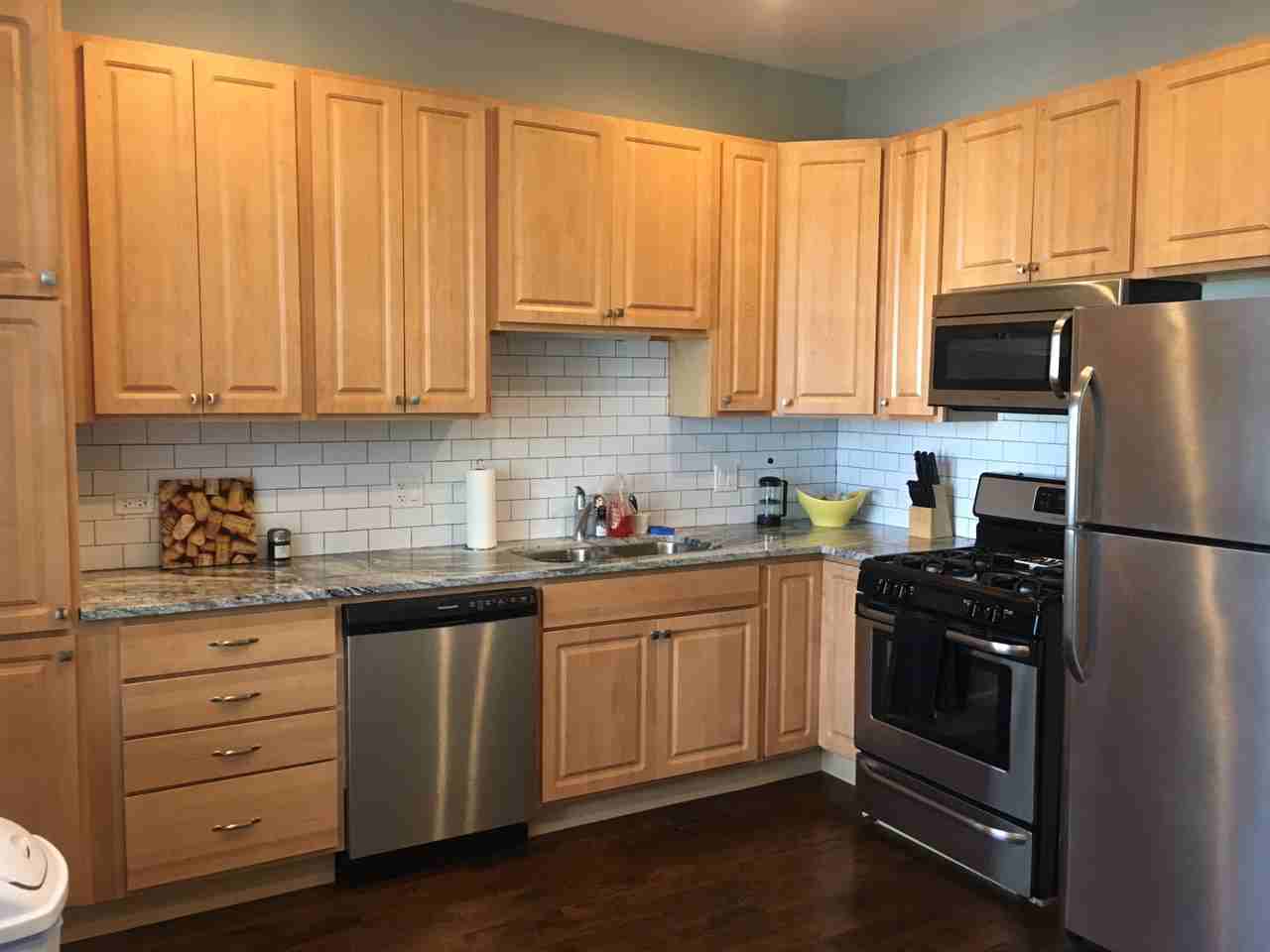 3200–3218 W Beach Ave - Photo 3 of 8