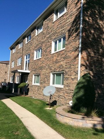 5846 W 77th St #301 - Photo 3 of 24