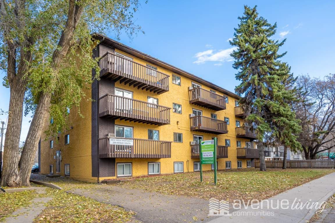 West Ridge Apartments 208 Avenue V South, Saskatoon, SK S7M 3E3 with 2 Floorplans Zumper