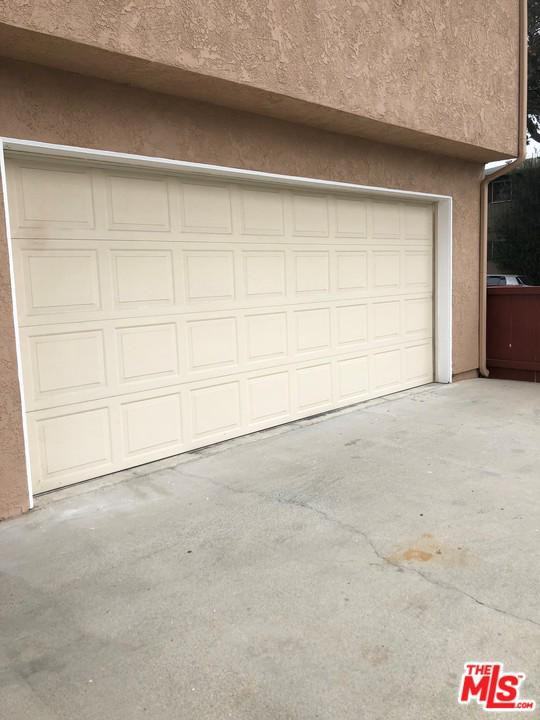 3805 Albright Ave - Photo 2 of 15