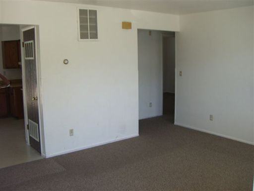 619 N 340 E - Photo 2 of 7