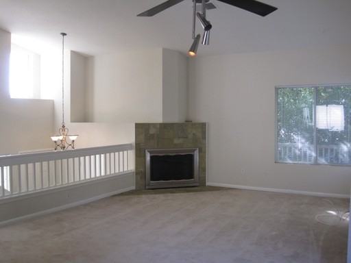 27603 Kristin Ln - Photo 2 of 8